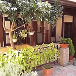 Al Castello Отель типа 