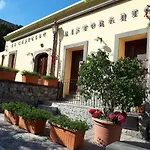 Al Castello Отель типа 