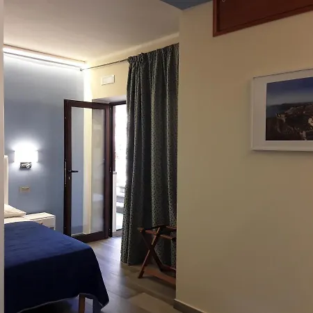 Alojamento de Acomodação e Pequeno-almoço Al Castello Milazzo