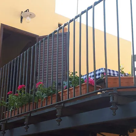 Al Castello ベッド・アンド・ブレックファスト 4*