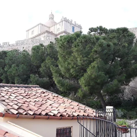 ベッド・アンド・ブレックファスト Al Castello