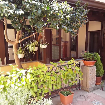Al Castello Bed and breakfast 3*