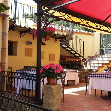 Al Castello 4* Милаццо