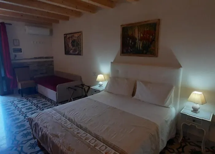 Al Castello 3*