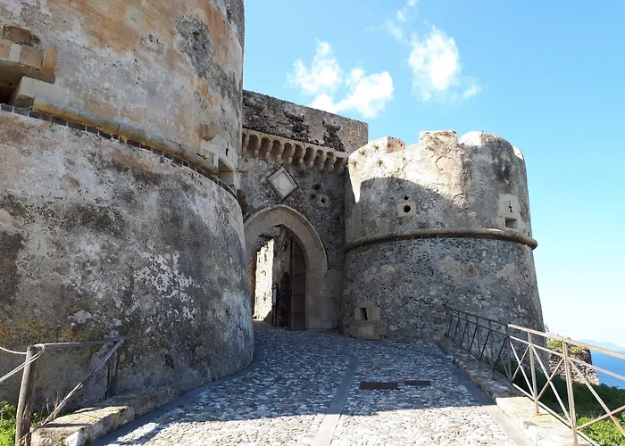 Nocleg ze śniadaniem Al Castello